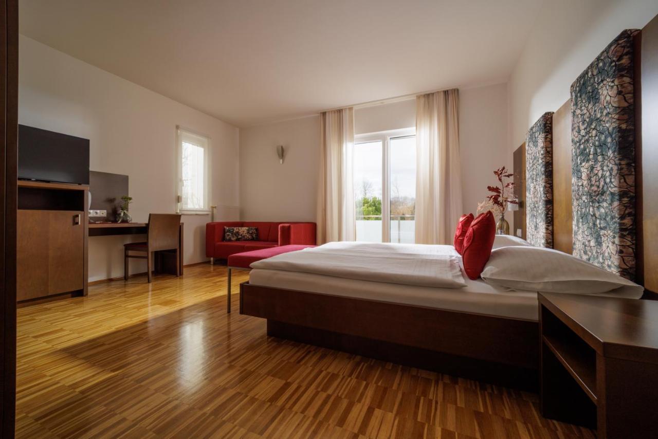 Hotel Garni Toscanina - Adults Only บัดราดเคอร์สบวร์ก ภายนอก รูปภาพ